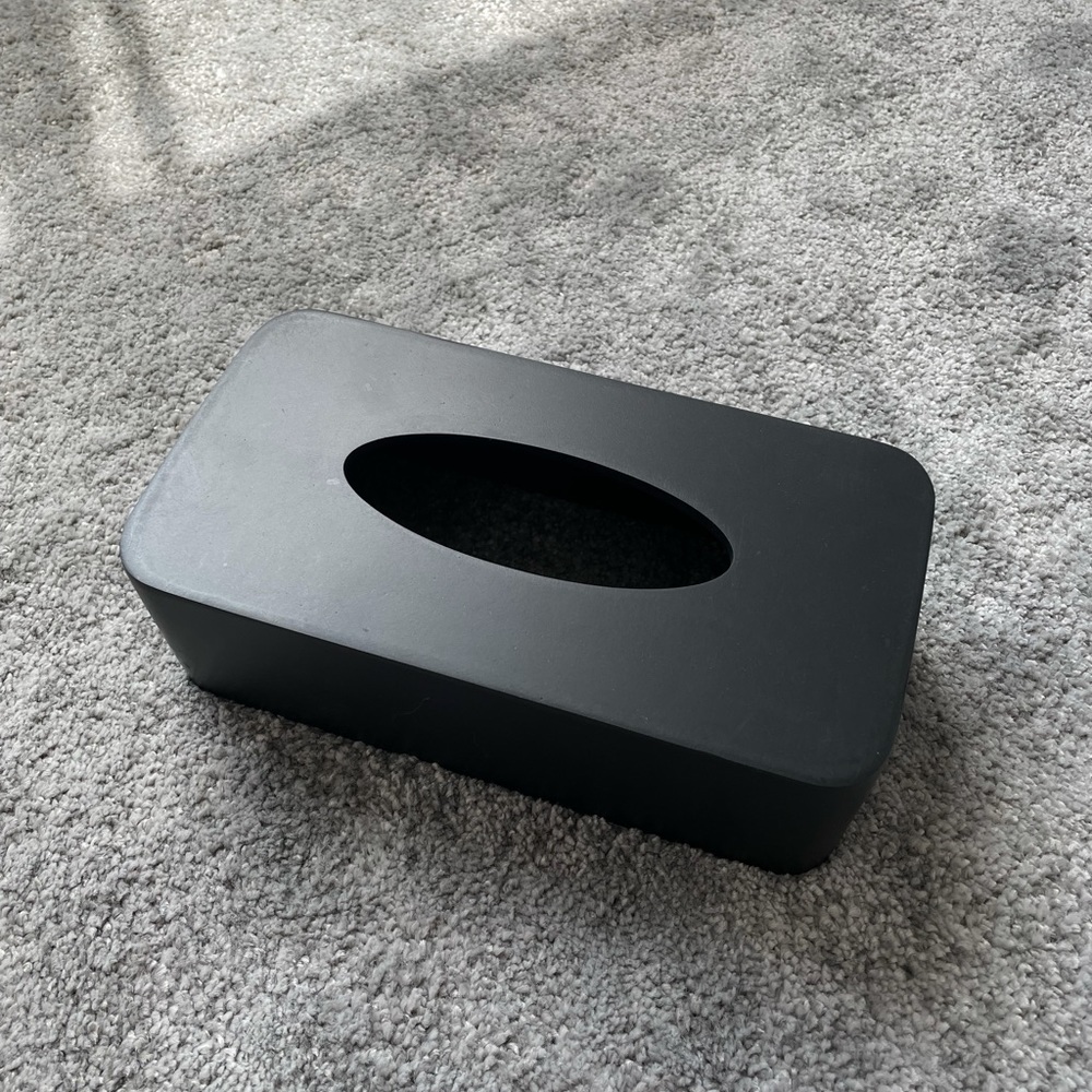 ZARA HOME Resin Tissue Box